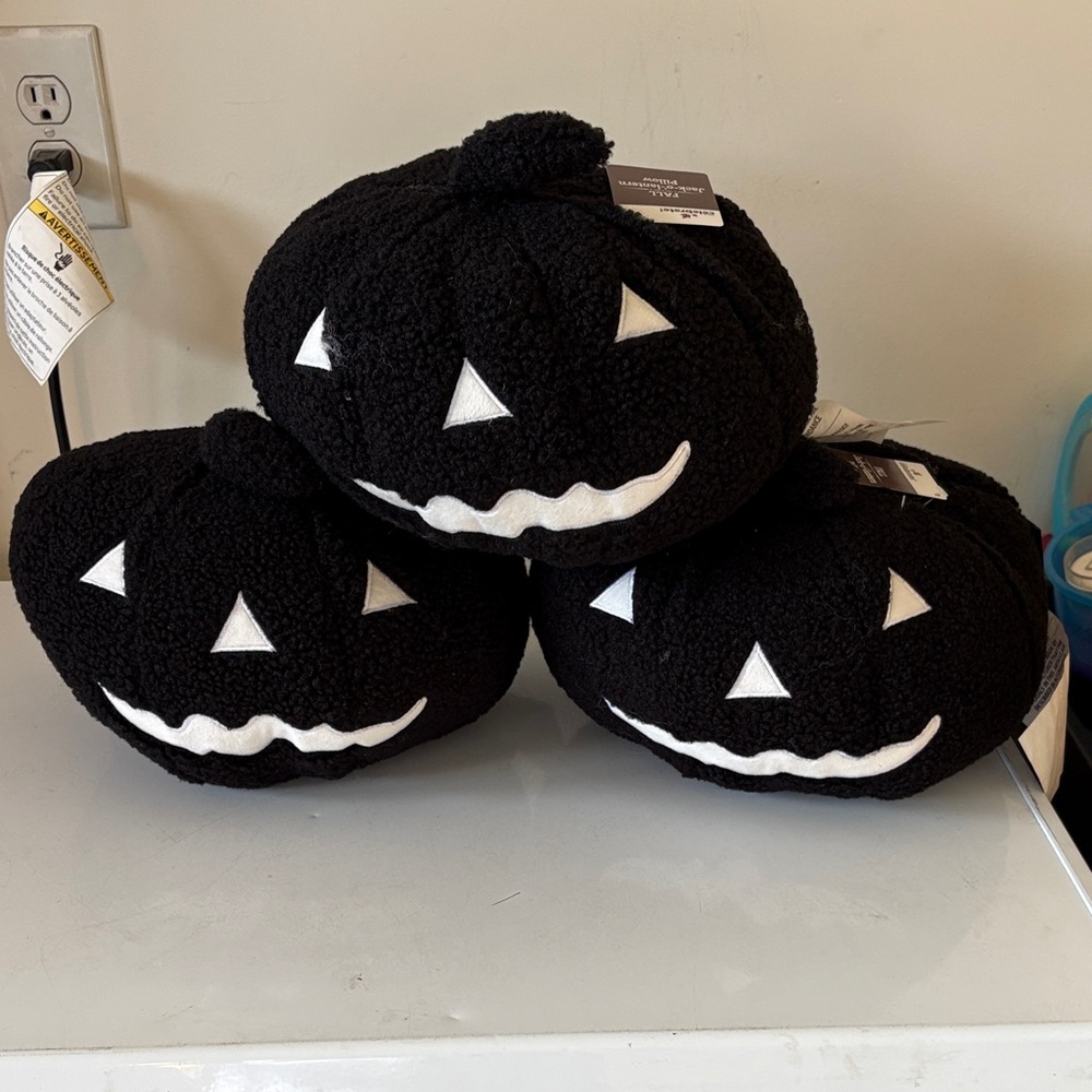 Black Pumpkin Plush Decor